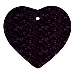 Roses Pattern Ornament (heart)