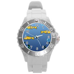 Water Bubbles Fish Seaworld Blue Round Plastic Sport Watch (L)