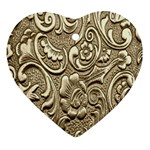 Golden European Pattern Ornament (Heart) Front