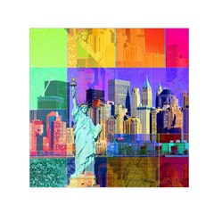 New York City The Statue Of Liberty Small Satin Scarf (square)