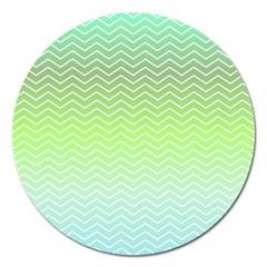 Green Line Zigzag Pattern Chevron Magnet 5  (round)