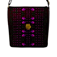 Roses In The Air For Happy Feelings Flap Messenger Bag (L) 