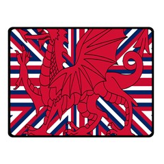 Alternatively Mega British America Red Dragon Fleece Blanket (small)