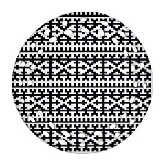 Model Traditional Draperie Line Black White Ornament (round Filigree)