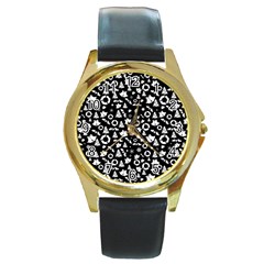 Xmas Pattern Round Gold Metal Watch by Valentinaart