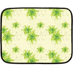 Leaf Green Star Beauty Fleece Blanket (mini) by Mariart