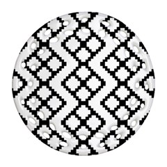 Abstract Tile Pattern Black White Triangle Plaid Chevron Round Filigree Ornament (two Sides)