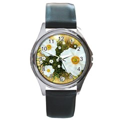 Summer Anemone Sylvestris Round Metal Watch by Celenk