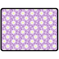 Daisy Dots Lilac Fleece Blanket (large) 