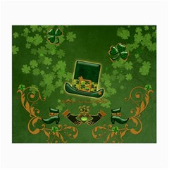 Happy St  Patrick s Day With Clover Small Glasses Cloth