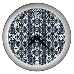 Intersecting Geometric Design Wall Clocks (silver)  by dflcprints