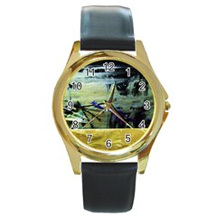 Hidden Strings Of Purity 9 Round Gold Metal Watch