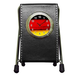 Colors And Fabrics 7 Pen Holder Desk Clocks