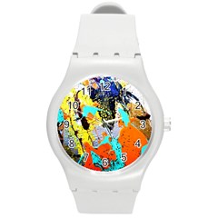 Africa  Kenia Round Plastic Sport Watch (m) by bestdesignintheworld