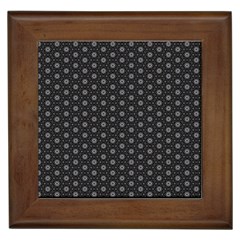 Geometric Pattern Dark Framed Tiles