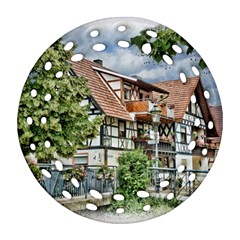 Homes Building Ornament (round Filigree)