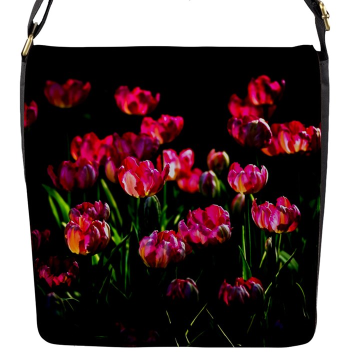 Pink Tulips Dark Background Flap Messenger Bag (S)