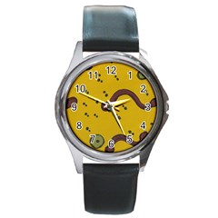 Swimming Worms Round Metal Watch