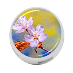 Sakura Flowers On Yellow 4-port Usb Hub (one Side)