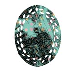 Grainy Angelica Oval Filigree Ornament (Two Sides) Front