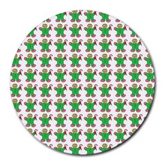 Gingerbread Men Seamless Green Background Round Mousepads