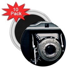 Photo Camera 2 25  Magnets (10 Pack)  by vintage2030