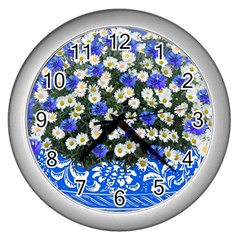 Marguerite Cornflower Vase Blossom Wall Clock (silver)