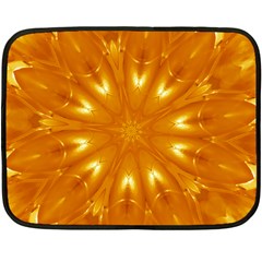 Kaleidoscopic Flower Fleece Blanket (mini)