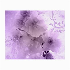 Wonderful Flowers In Soft Violet Colors Small Glasses Cloth