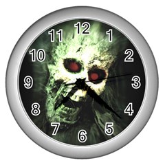 Screaming Skull Human Halloween Wall Clock (silver)