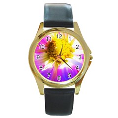 Purple, Pink And White Dahlia With A Bright Yellow Center Round Gold Metal Watch by myrubiogarden