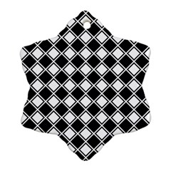 Square Diagonal Pattern Ornament (snowflake)