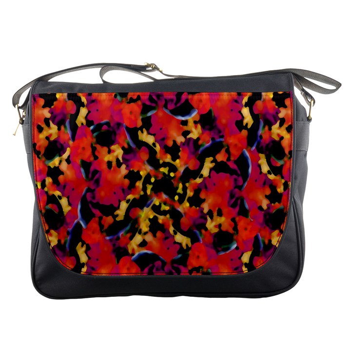 Red Floral Collage Print Design 2 Messenger Bag