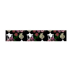 Victorian Girl Black Flano Scarf (Mini)