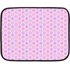 A Hexagonal Pattern Unidirectional Fleece Blanket (mini) by Pakrebo