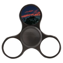 Pink Streaks Finger Spinner