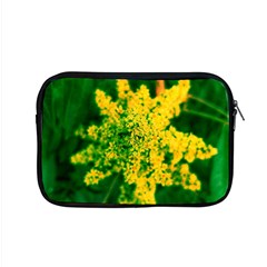 Yellow Sumac Bloom Apple MacBook Pro 15  Zipper Case