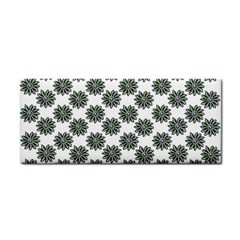 Graphic Pattern Flowers Hand Towel by Pakrebo