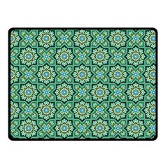 Green Abstract Geometry Pattern Fleece Blanket (Small)