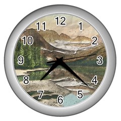 Glacier National Park Scenic View Wall Clock (silver)