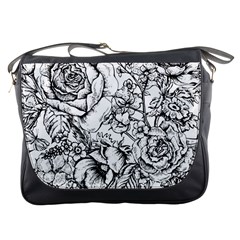 Vintage Floral Vector Seamless Pattern With Roses Messenger Bag