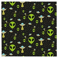 Alien Ufo Pattern Wooden Puzzle Square