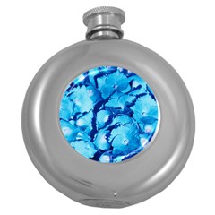 Hydrangea Blue Petals Flower Round Hip Flask (5 Oz)