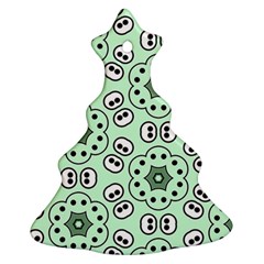 Background Texture Dots Pattern Ornament (christmas Tree) 