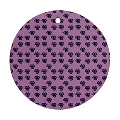 Pansies Pink Pattern Round Ornament (two Sides)