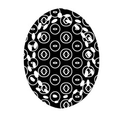 Black And White Pattern Ornament (oval Filigree) by Vaneshart