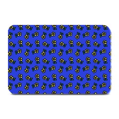 Daisy Royal Blue Plate Mats by snowwhitegirl