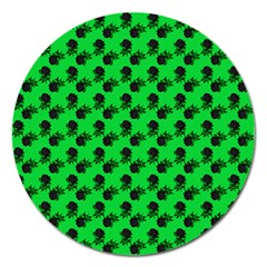 Black Rose Green Magnet 5  (Round)