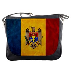 Grunge Moldova Flag Messenger Bag