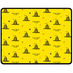 Gadsden Flag Don t Tread On Me Yellow And Black Pattern With American Stars Fleece Blanket (medium) 